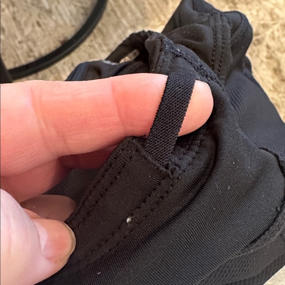 Athleta tennis skirt size XS. Built in mesh shorts, non-slip hem, ball pockets - Picture 10 of 14